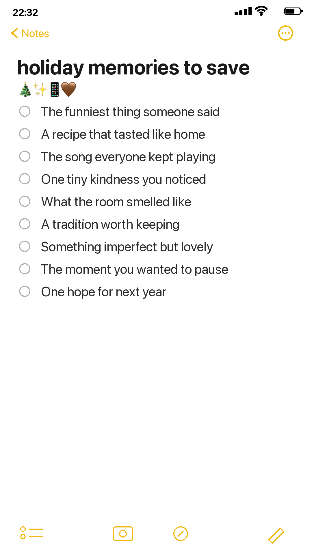 Authentic iPhone Notes checklist of holiday memories to save