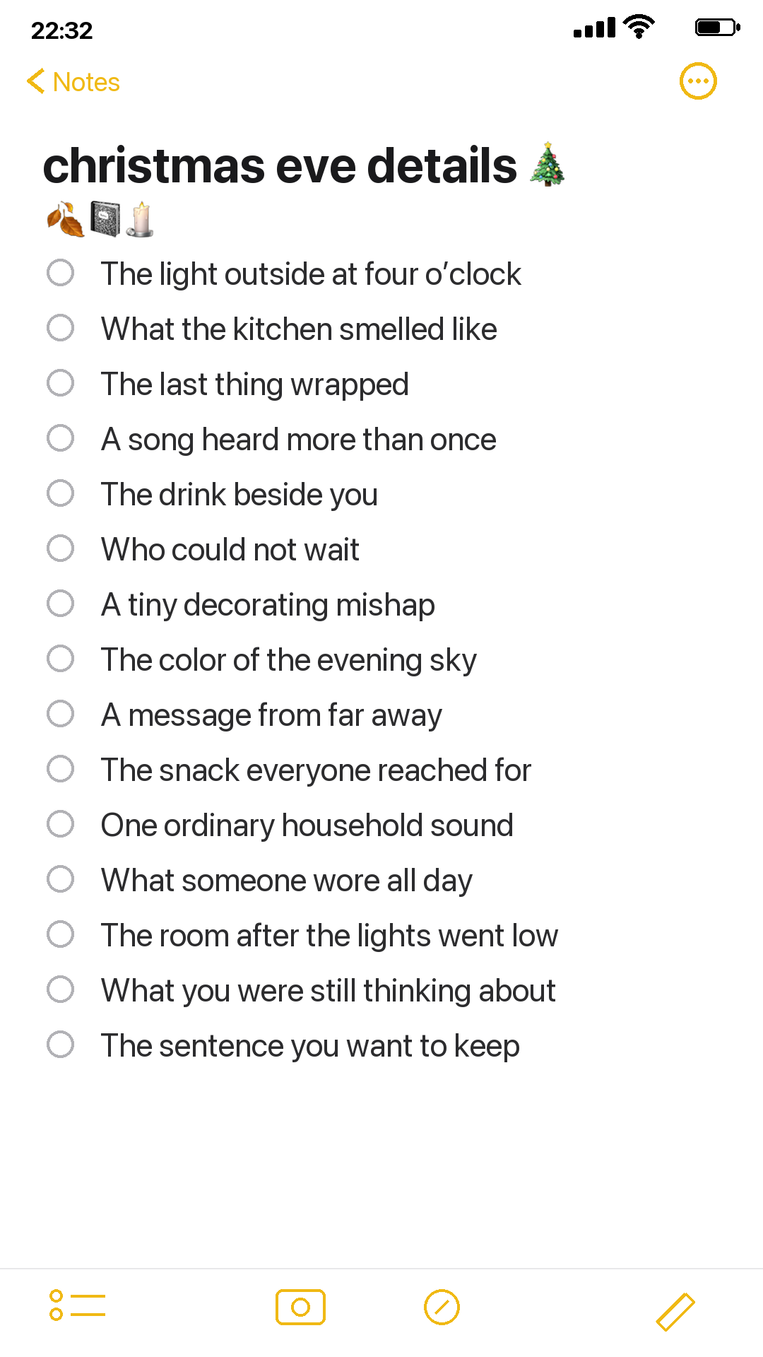 iPhone Notes list for 15 tiny christmas-eve details to write down